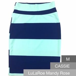 LuLaRoe Cassie pencil skirt